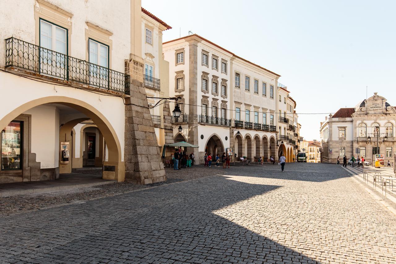 Heaven Inn Suites & Terrace Evora Exterior photo